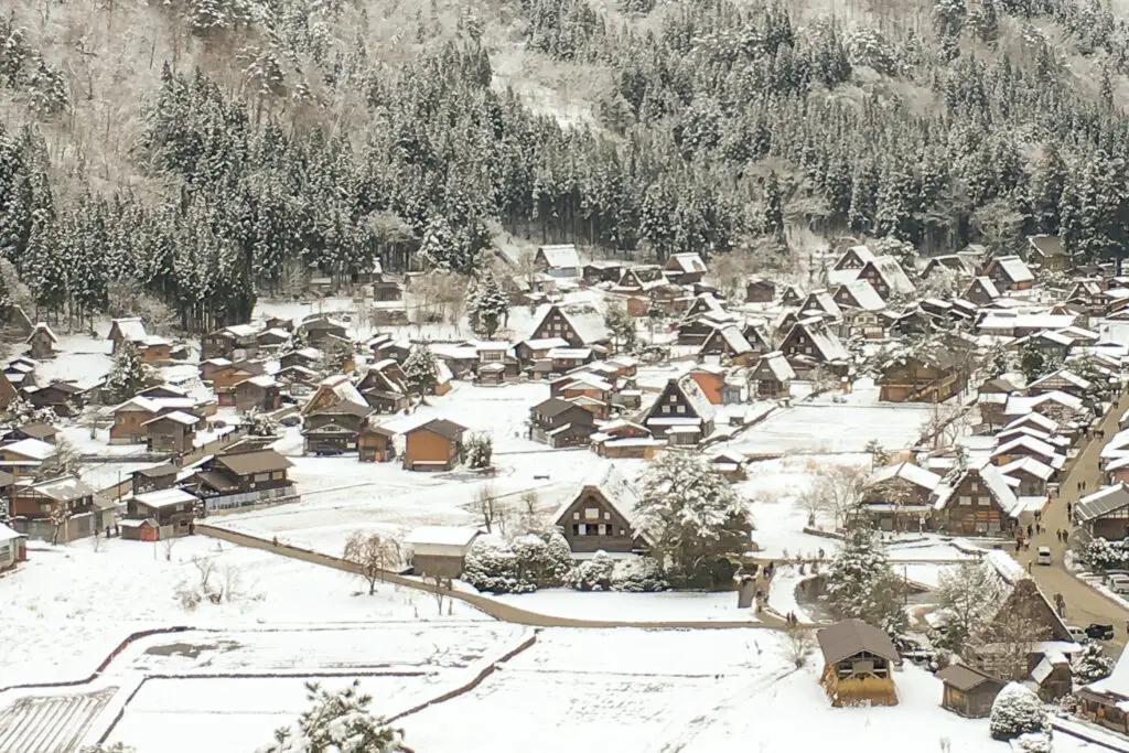  Shirakawa-go in Winter from above