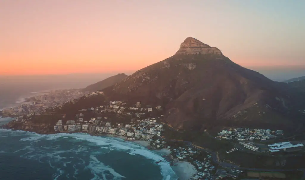 lions head at sunset 